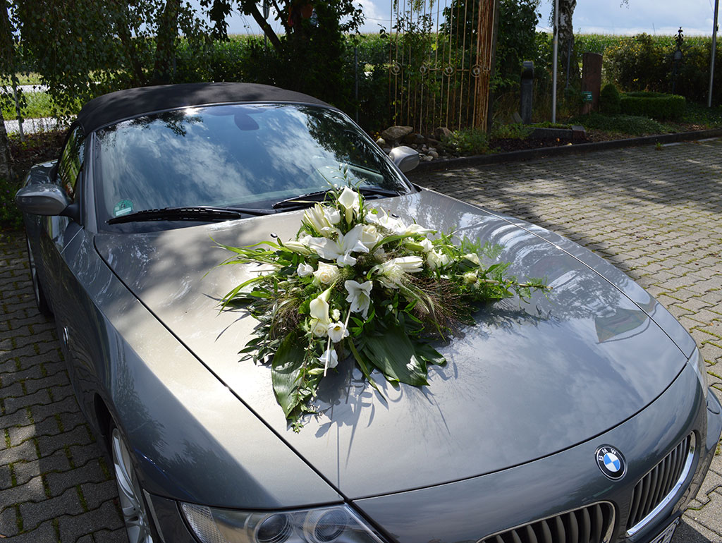 Hochzeitsfloristik Auto
